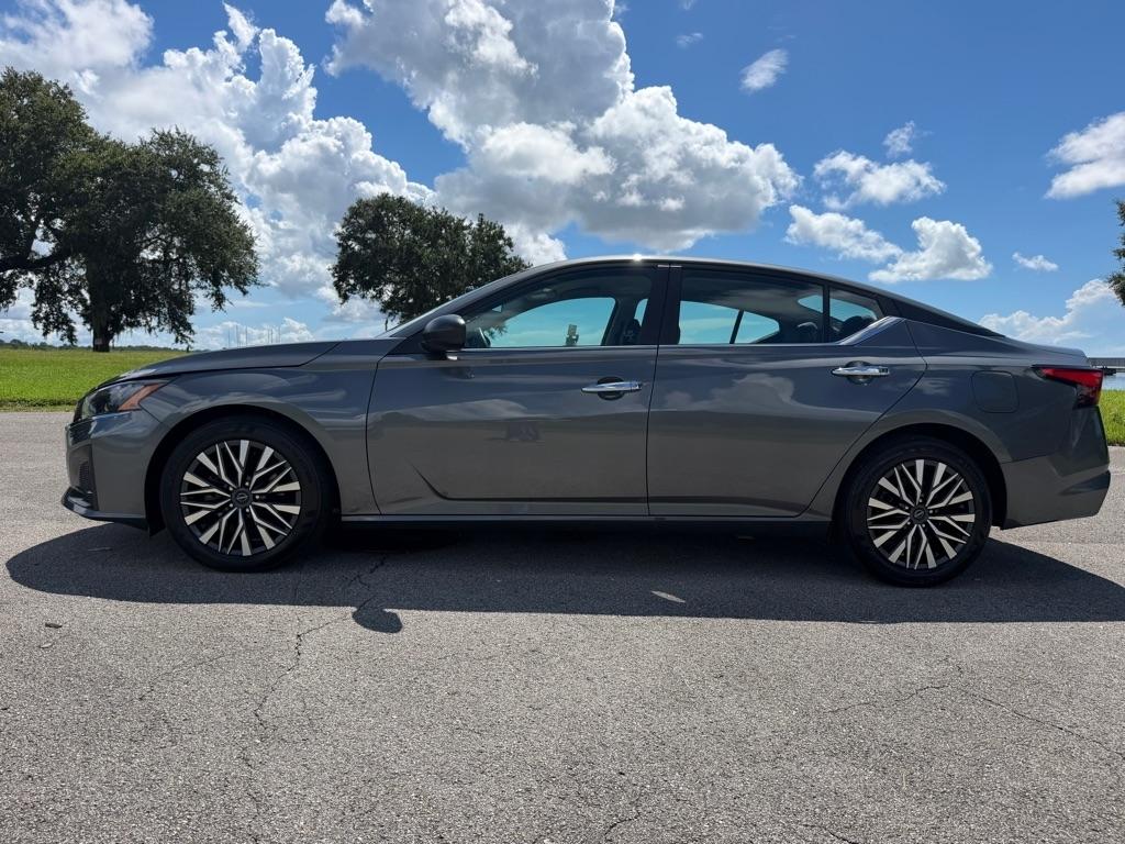 Nissan Altima SV FWD 2025