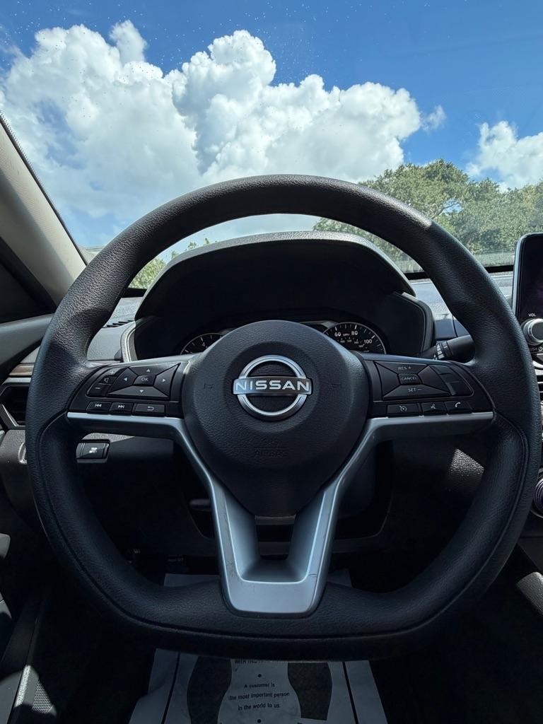 Nissan Altima SV FWD 2025