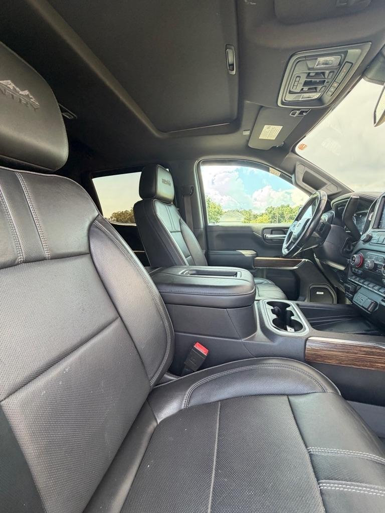 Chevrolet Silverado 1500 4WD Crew Cab 147" High Country 2022