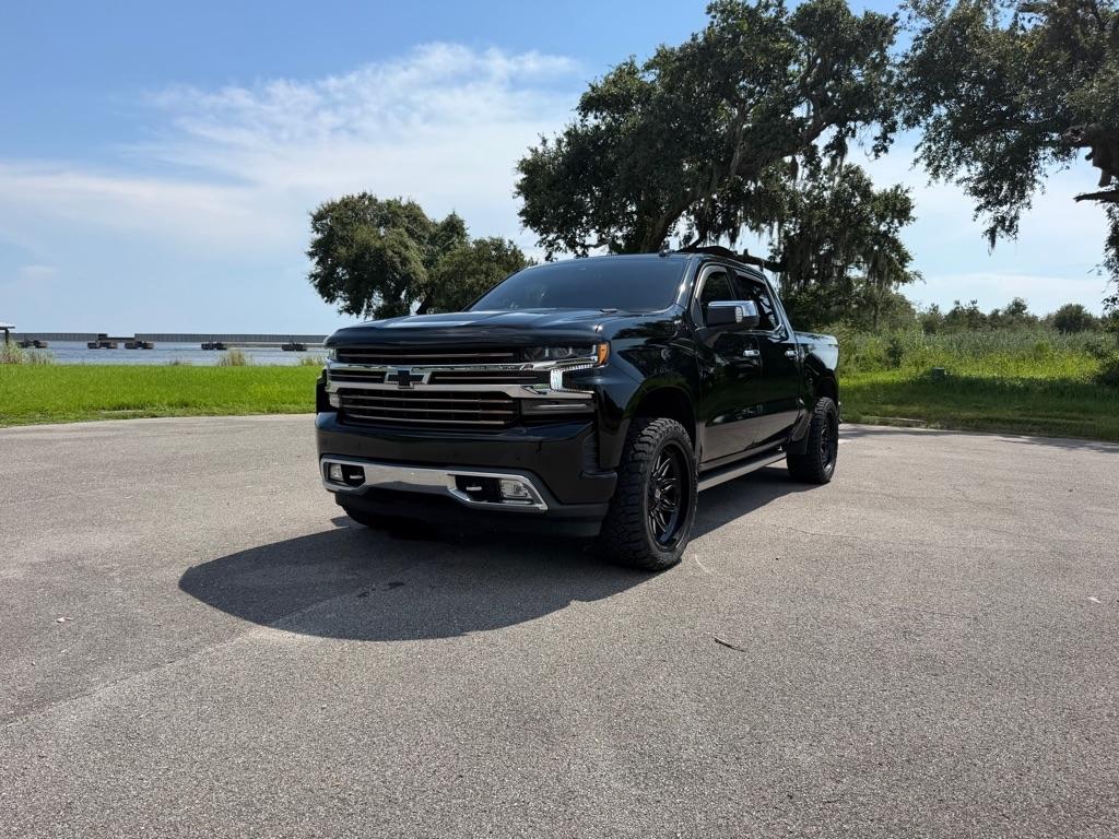 Chevrolet Silverado 1500 4WD Crew Cab 147" High Country 2022