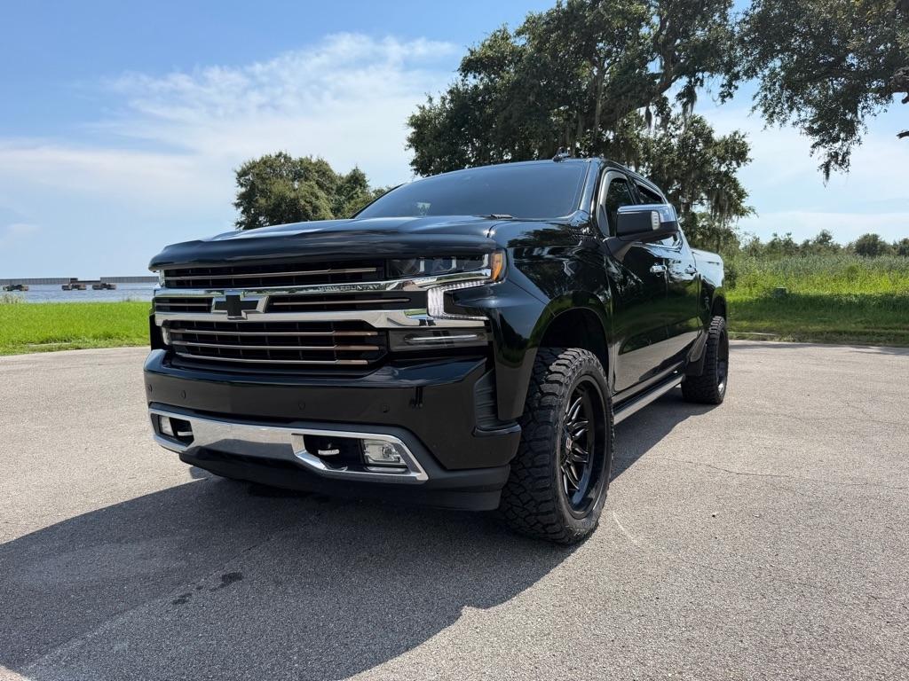 Chevrolet Silverado 1500 4WD Crew Cab 147" High Country 2022