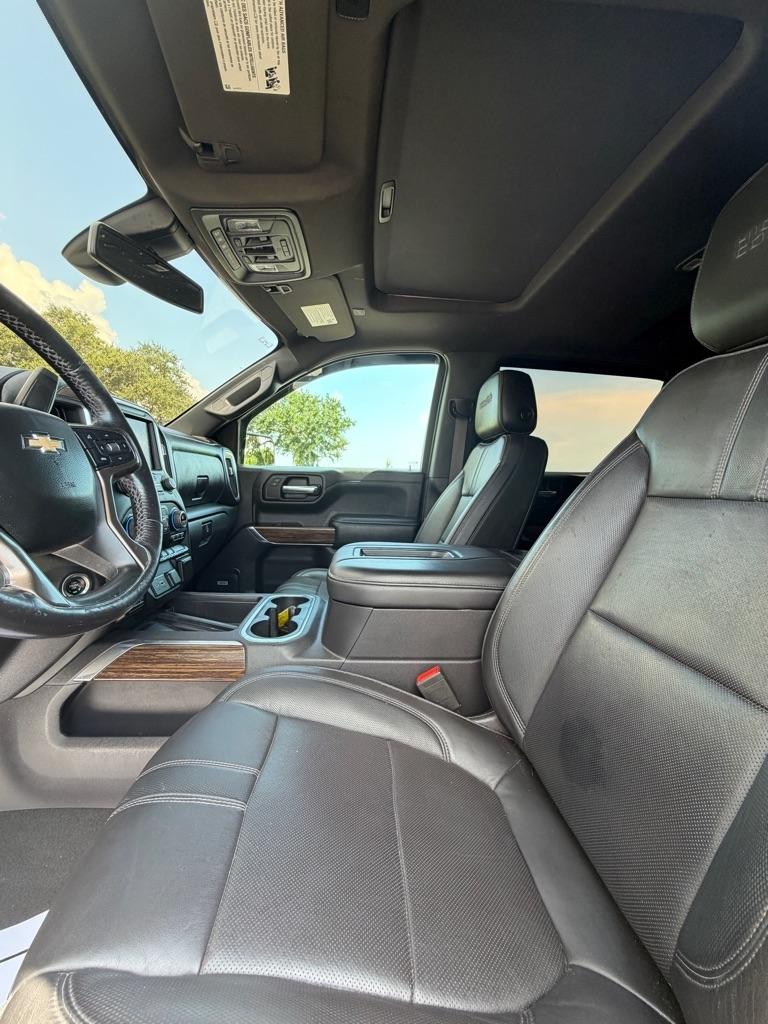 Chevrolet Silverado 1500 4WD Crew Cab 147" High Country 2022