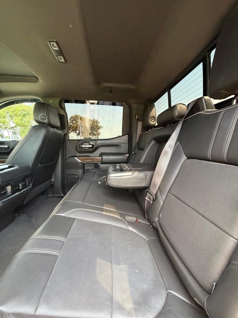 Chevrolet Silverado 1500 4WD Crew Cab 147" High Country 2022