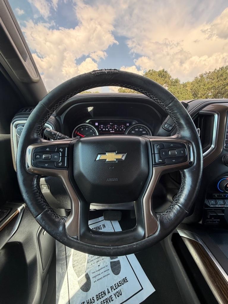 Chevrolet Silverado 1500 4WD Crew Cab 147" High Country 2022