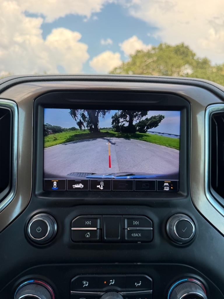 Chevrolet Silverado 1500 4WD Crew Cab 147" High Country 2022