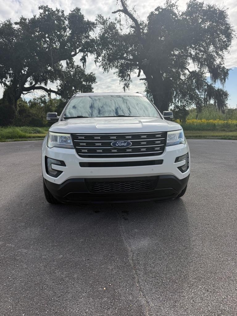 Ford Explorer FWD 4dr XLT 2016