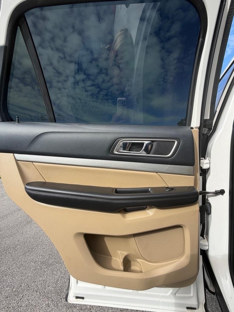 Ford Explorer FWD 4dr XLT 2016