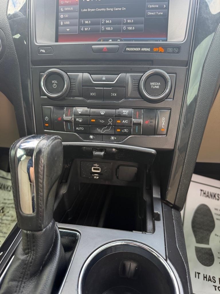 Ford Explorer FWD 4dr XLT 2016