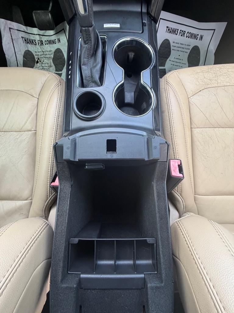 Ford Explorer FWD 4dr XLT 2016