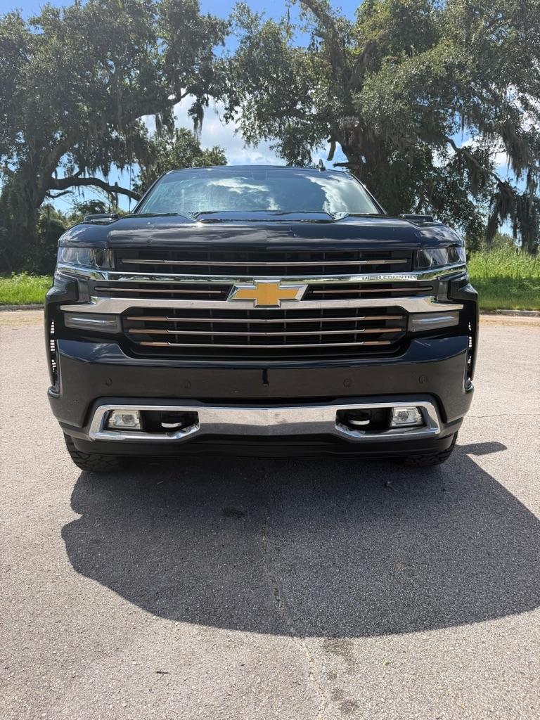 Chevrolet Silverado photo 8