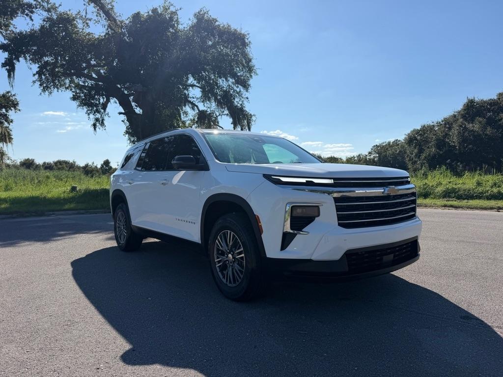 Chevrolet Traverse photo 8