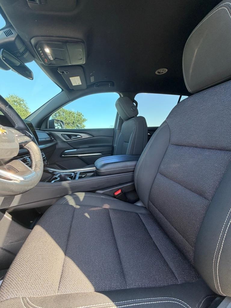 Chevrolet Traverse photo 11