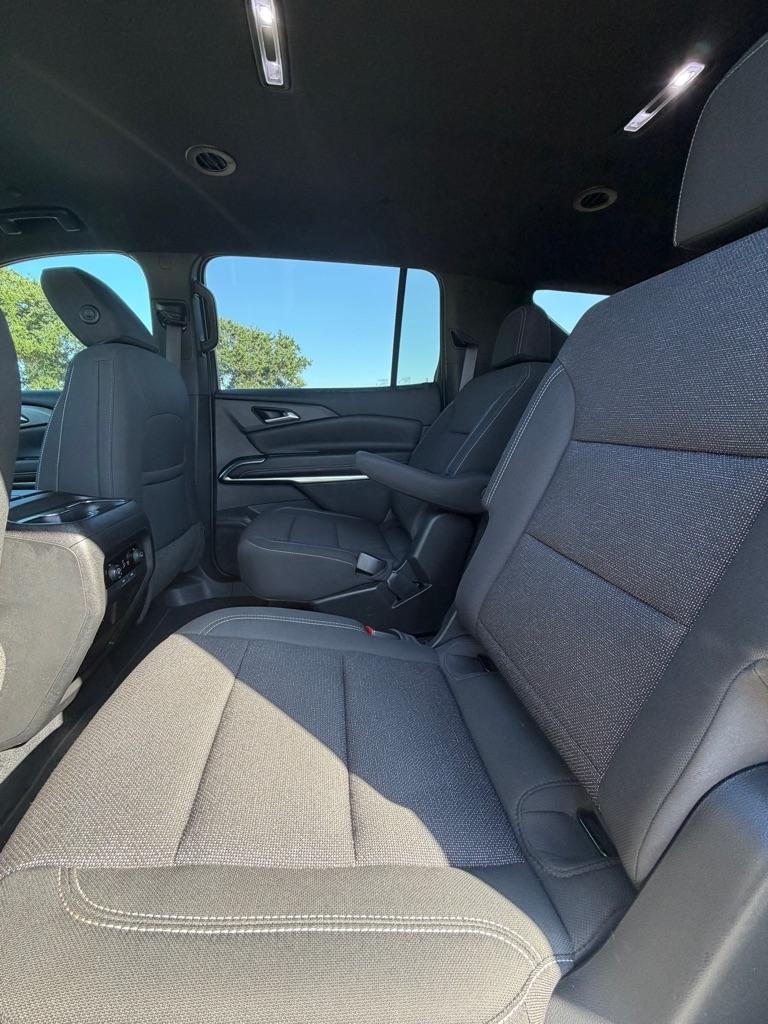 Chevrolet Traverse photo 13
