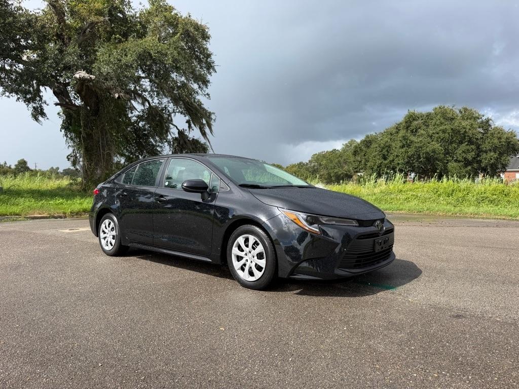 Toyota Corolla LE CVT (Natl) 2025