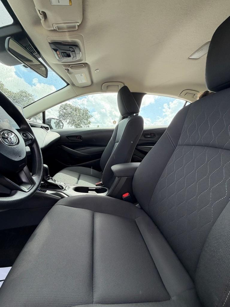 Toyota Corolla LE CVT (Natl) 2025