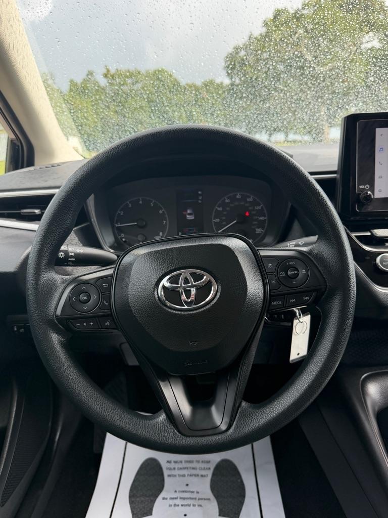 Toyota Corolla LE CVT (Natl) 2025