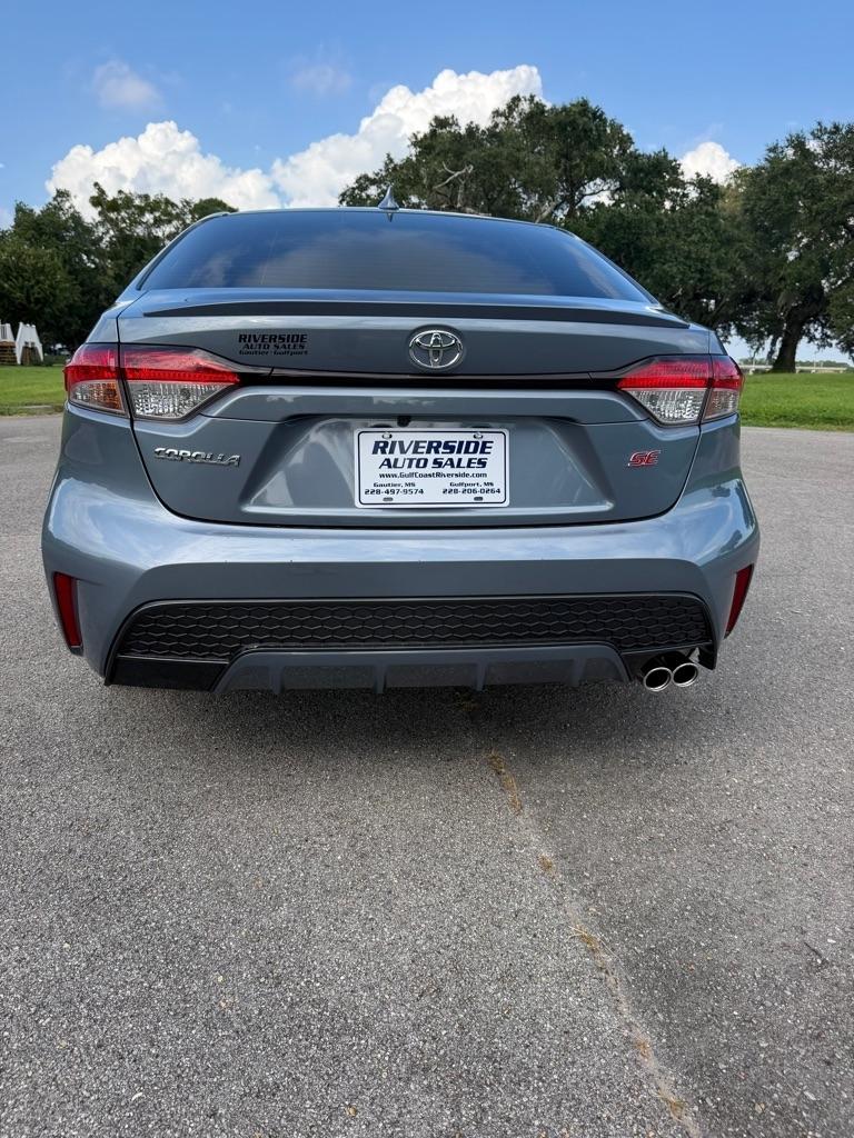 Toyota Corolla SE CVT (Natl) 2022