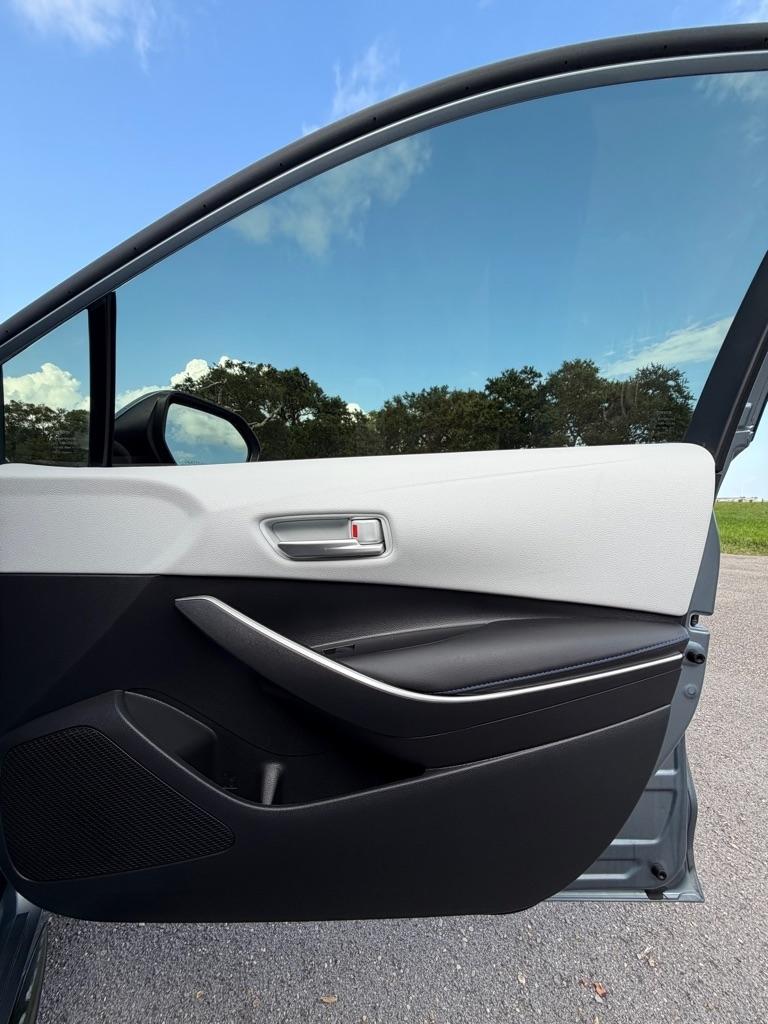 Toyota Corolla SE CVT (Natl) 2022
