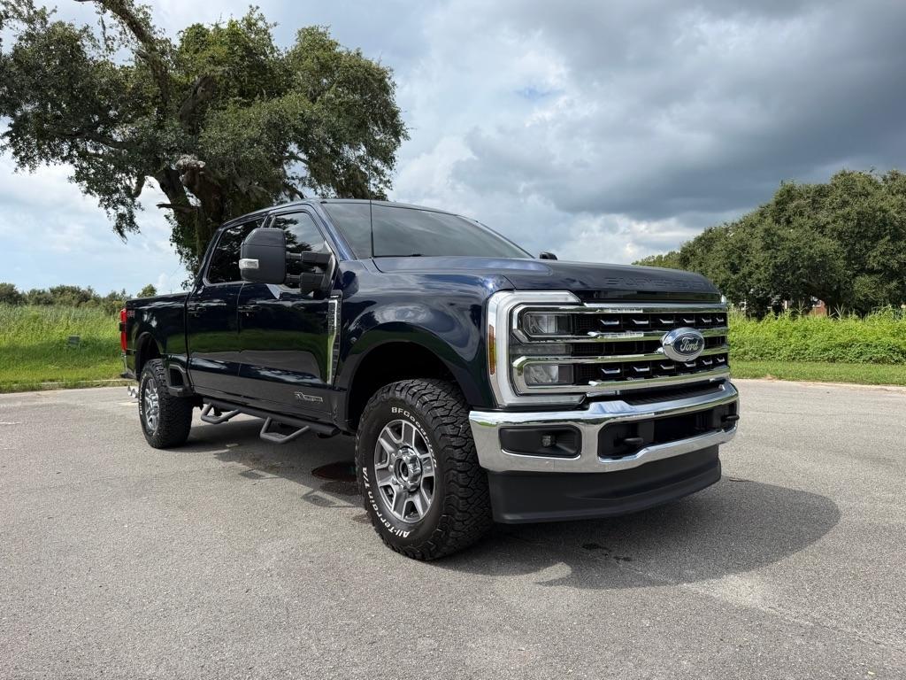 Ford Super Duty F-250 SRW Lariat 4WD Crew Cab 6.75' Box 2024