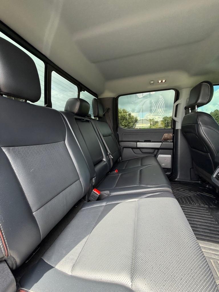Ford Super Duty F-250 SRW Lariat 4WD Crew Cab 6.75' Box 2024