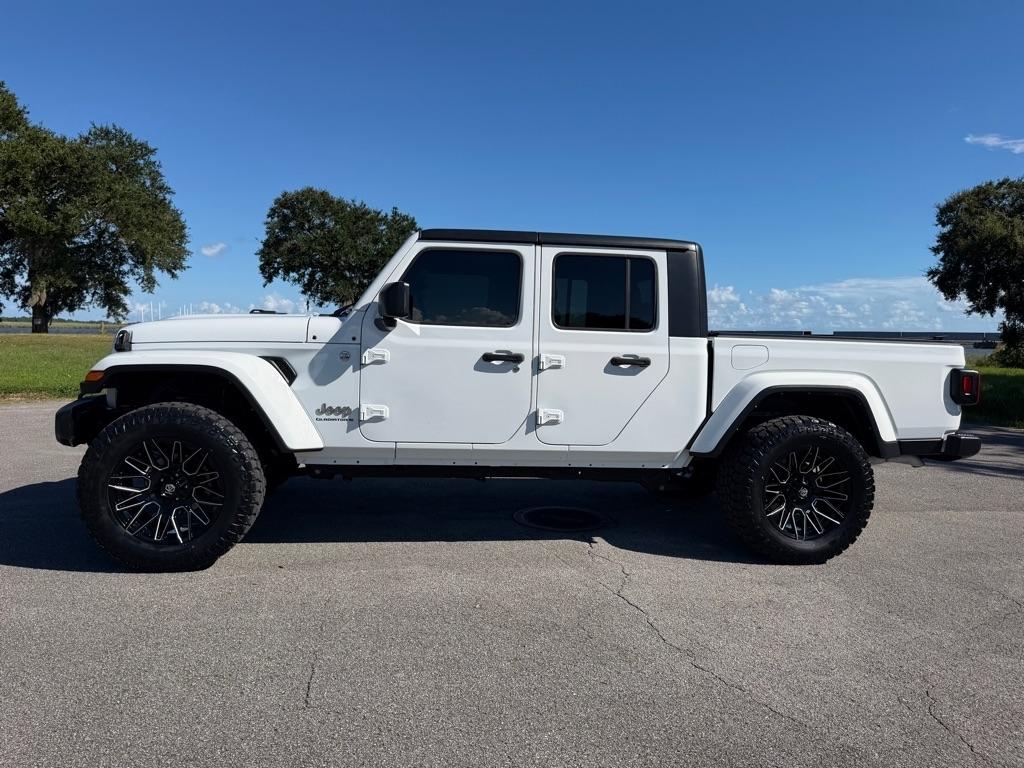 Jeep Gladiator Overland 4x4 *Ltd Avail* 2023