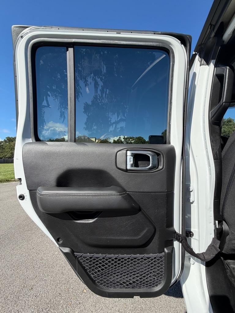 Jeep Gladiator Overland 4x4 *Ltd Avail* 2023