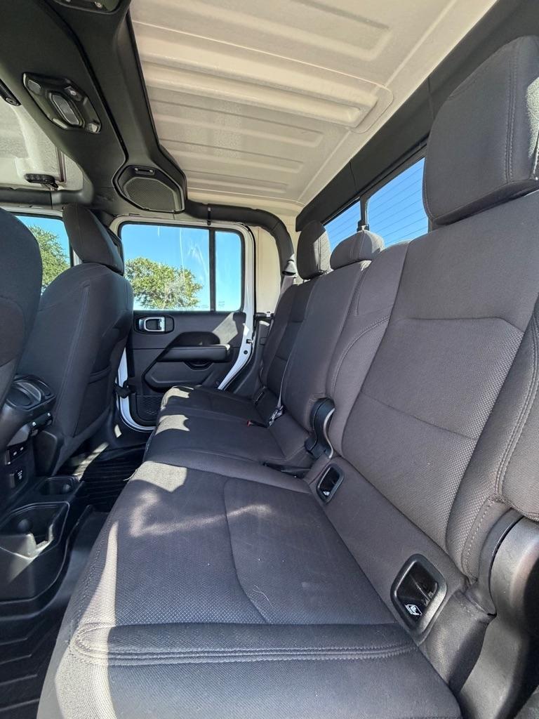 Jeep Gladiator Overland 4x4 *Ltd Avail* 2023