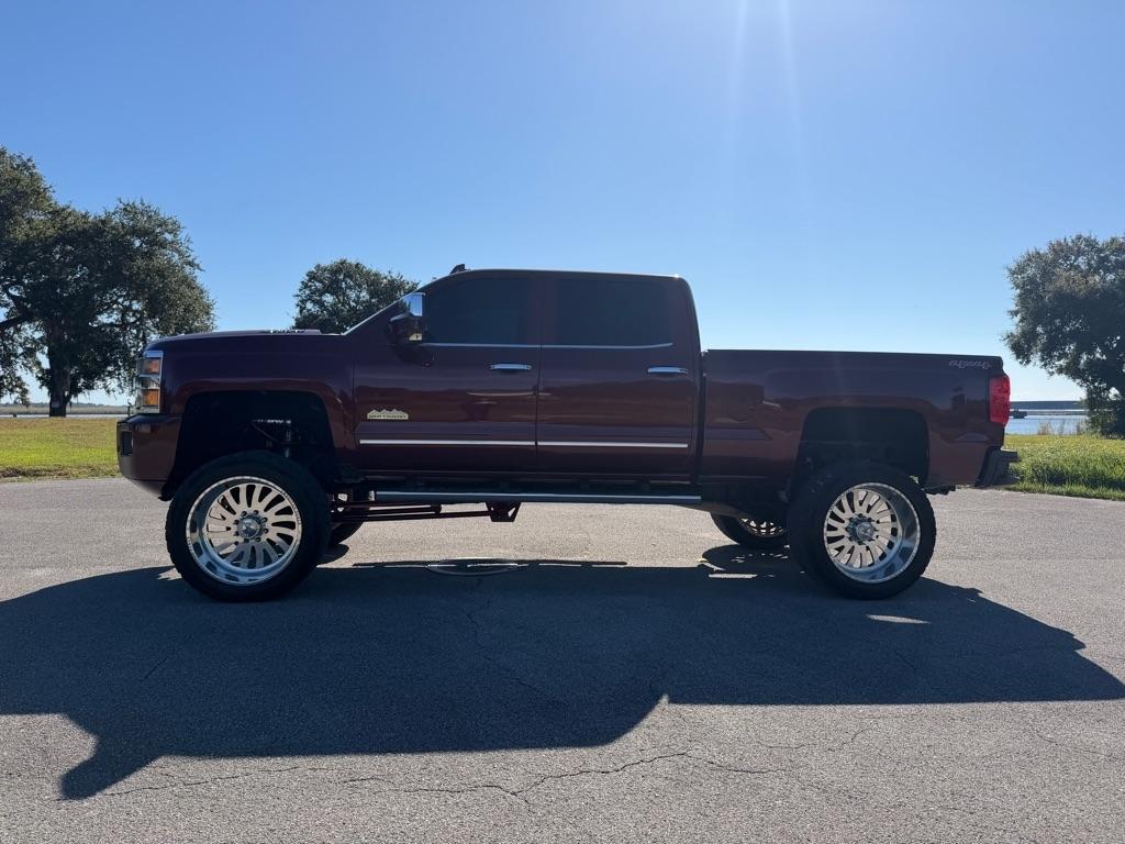 Chevrolet Silverado 2500HD 4WD Crew Cab 153.7" High Country 2016