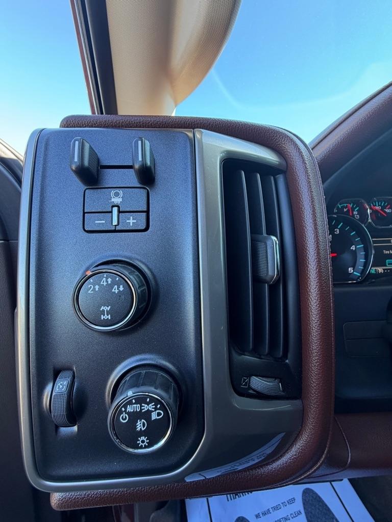 Chevrolet Silverado 2500HD 4WD Crew Cab 153.7" High Country 2016