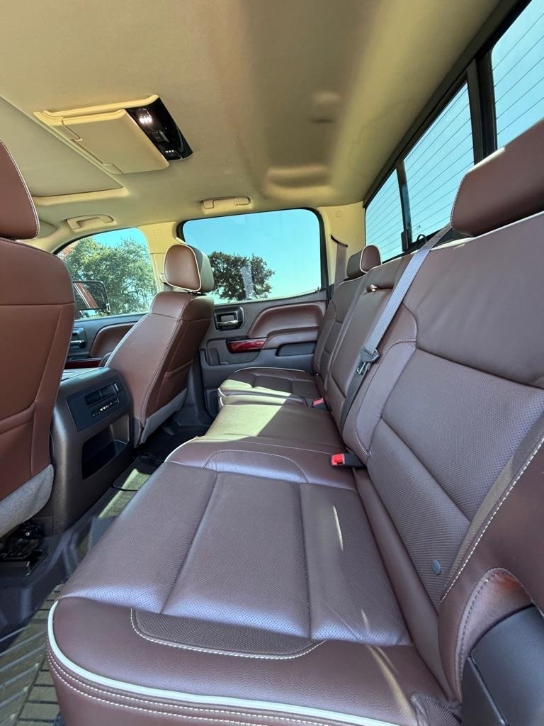 Chevrolet Silverado 2500HD 4WD Crew Cab 153.7" High Country 2016