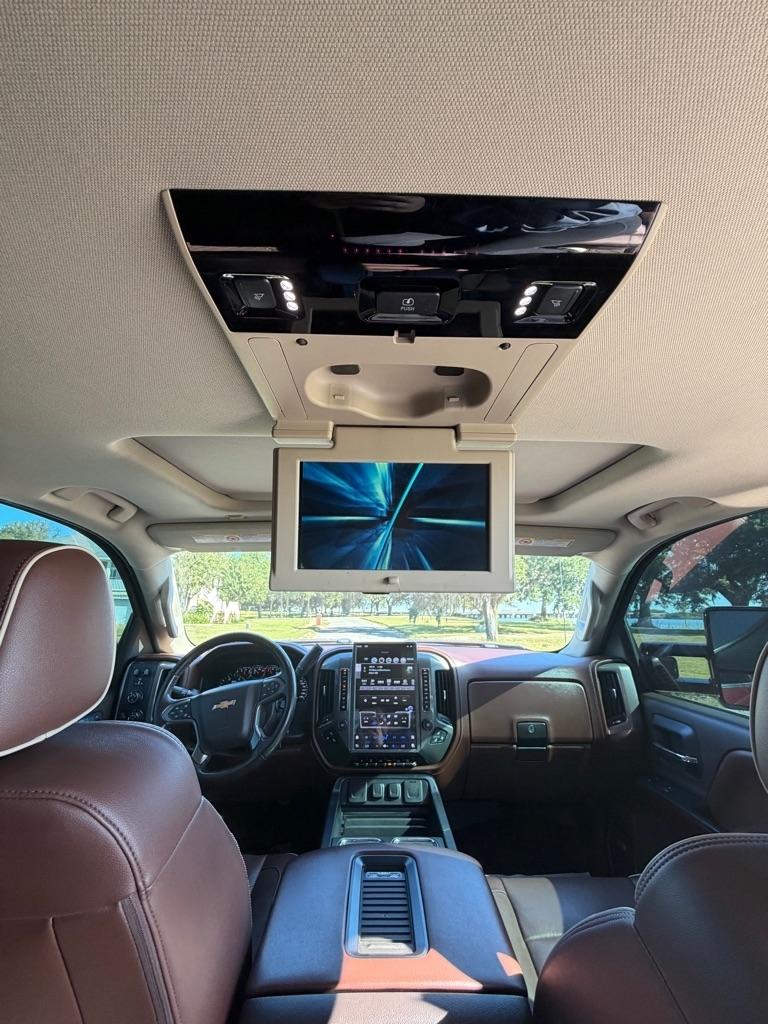 Chevrolet Silverado 2500HD 4WD Crew Cab 153.7" High Country 2016