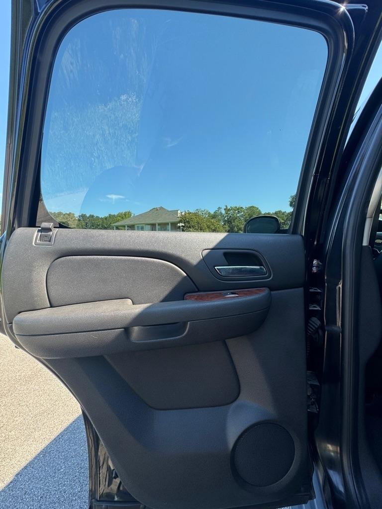 Chevrolet Tahoe 2WD 4dr 1500 LTZ 2007