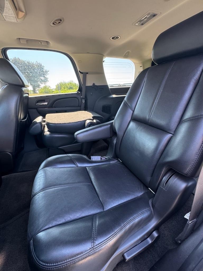 Chevrolet Tahoe 2WD 4dr 1500 LTZ 2007