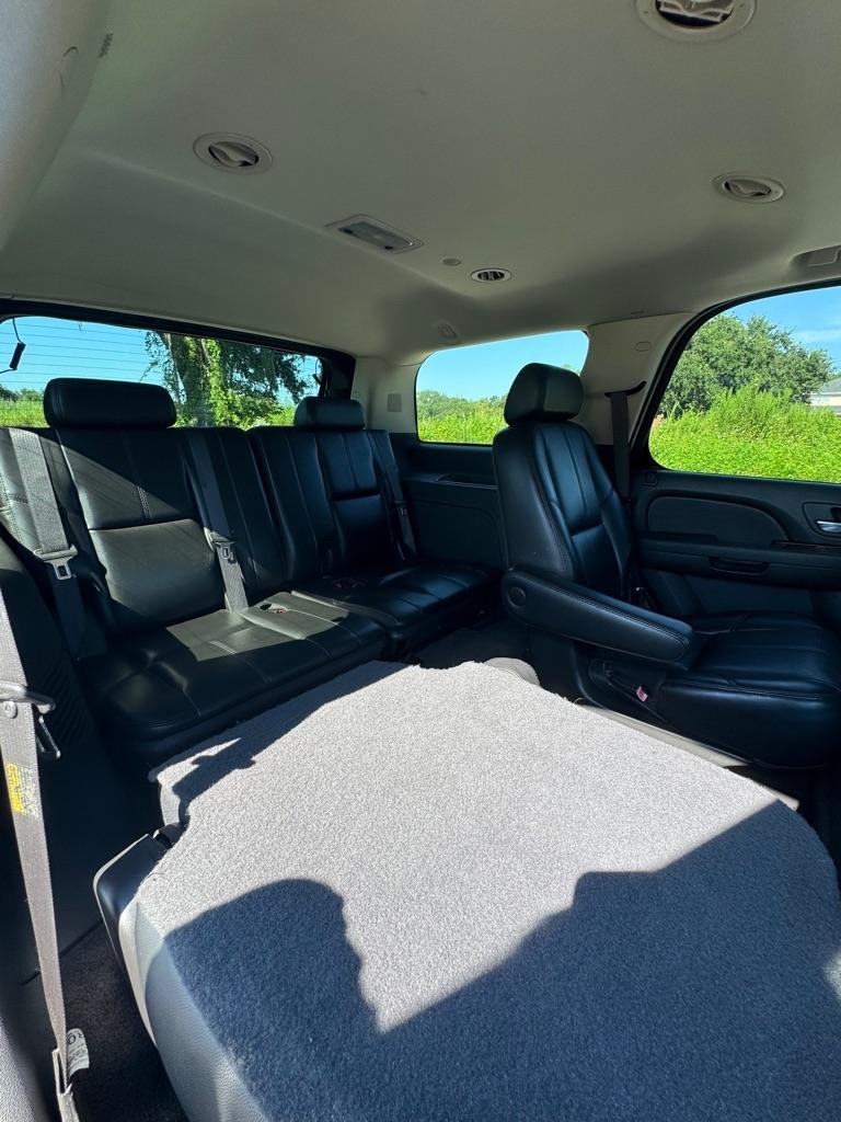 Chevrolet Tahoe 2WD 4dr 1500 LTZ 2007