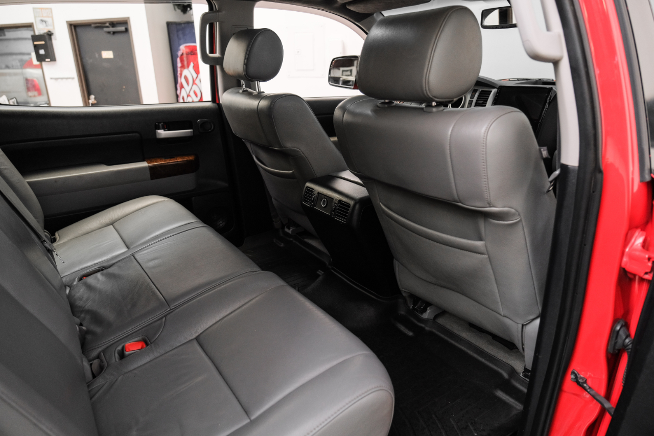 2010 Toyota Tundra CrewMax photo 36