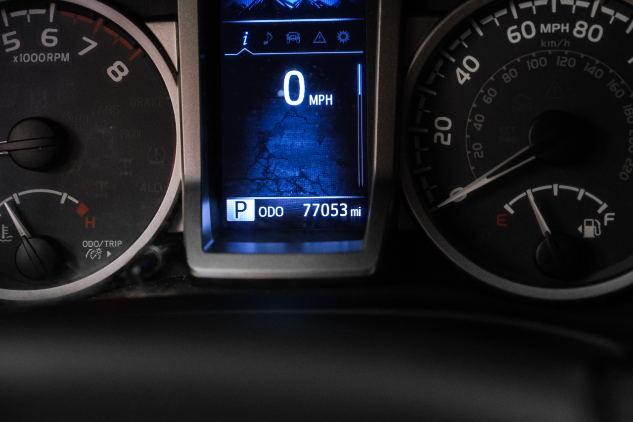 2017 Toyota Tacoma SR5 Sport TRD Pro photo 15