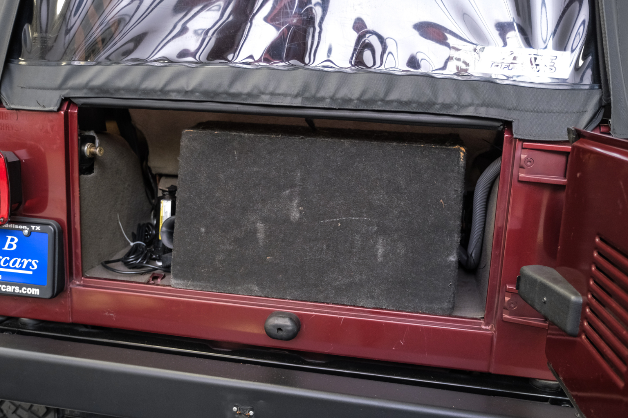 2004 Jeep Wrangler Two-Door Sahara photo 42