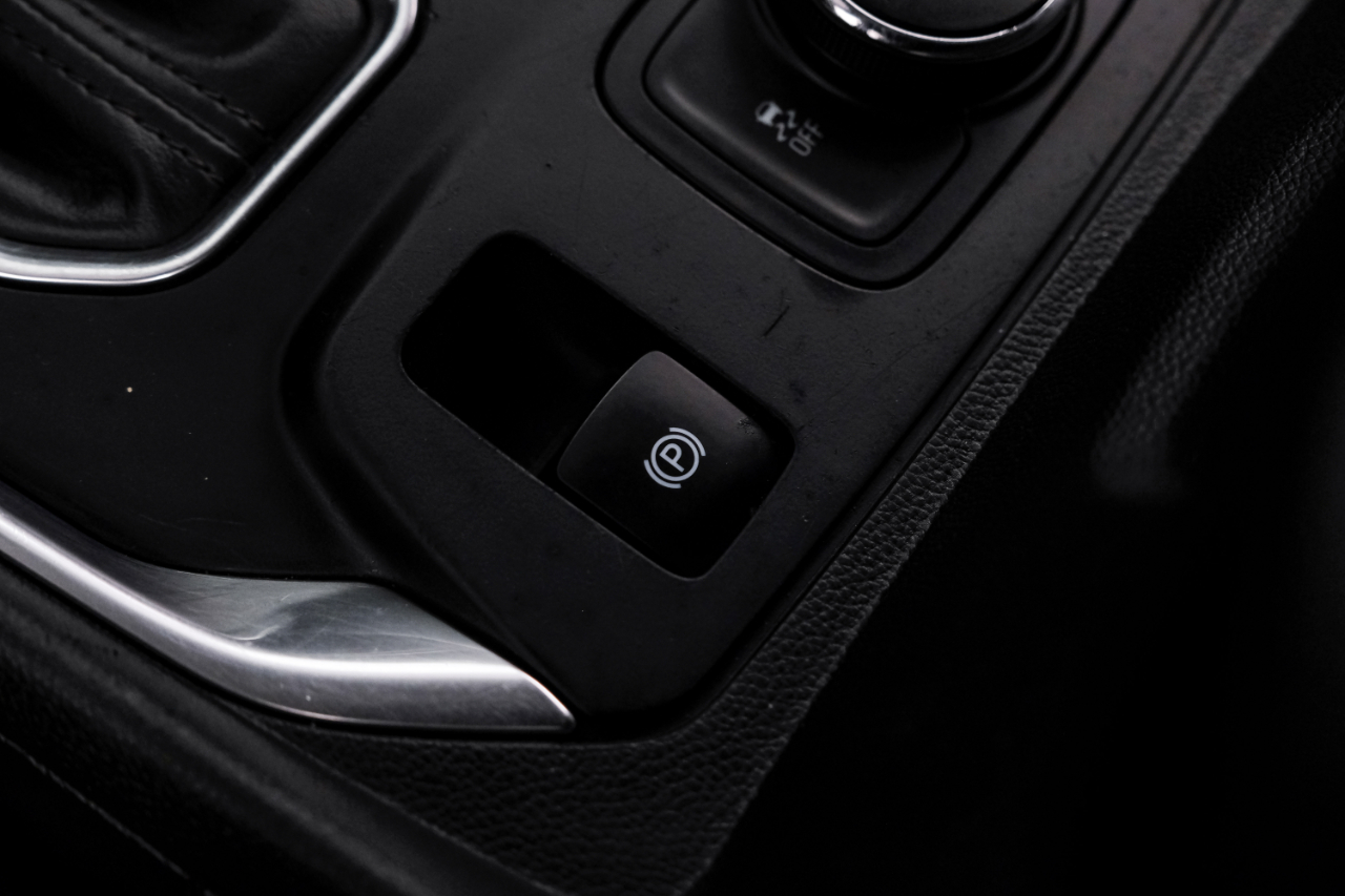 Chevrolet Traverse FWD 4dr LT Cloth w/1LT 2019