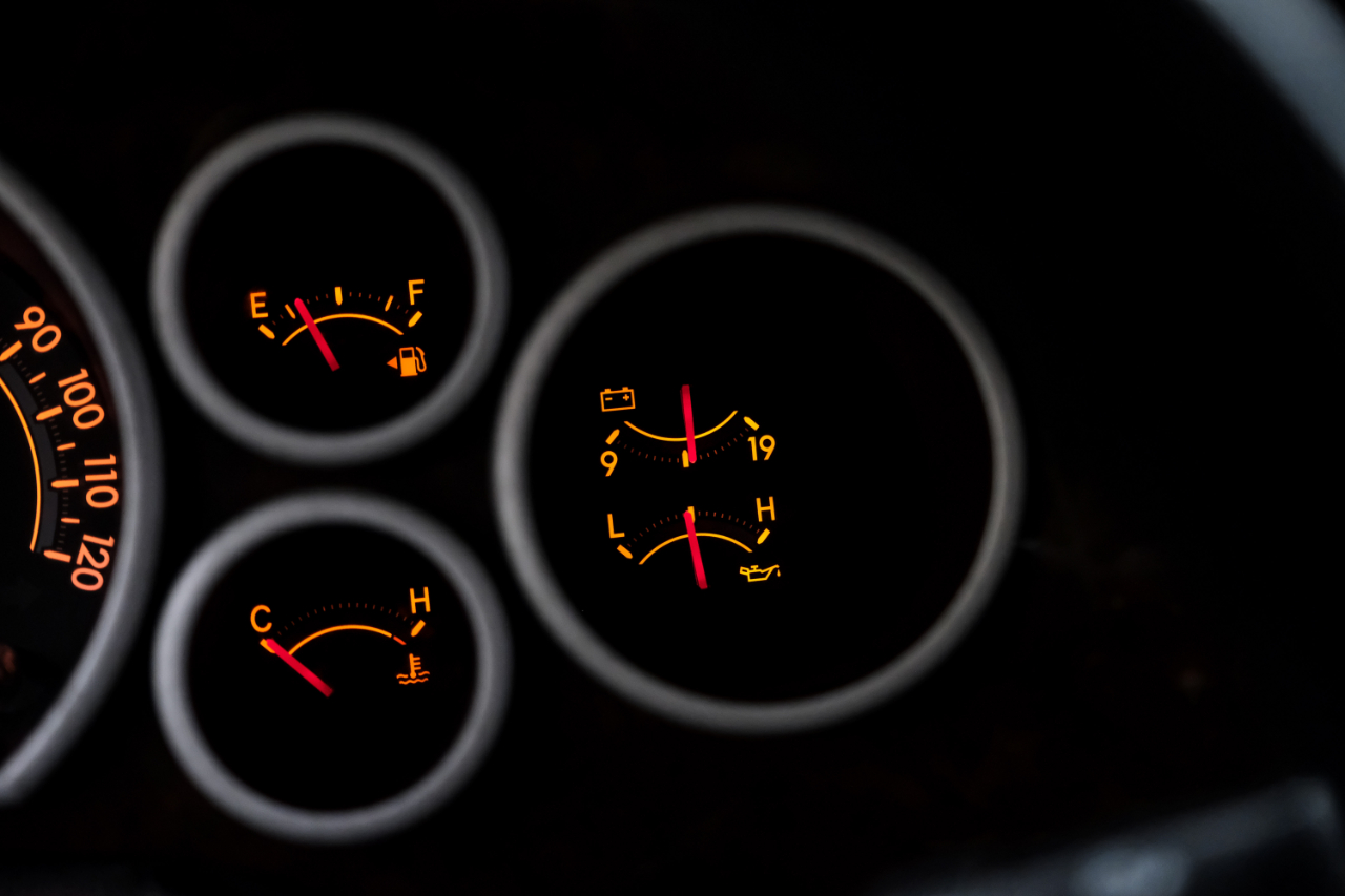 Toyota Tundra 4WD Truck CrewMax 5.7L FFV V8 6-Spd AT (Natl) 2010