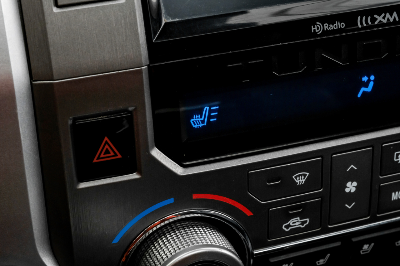 Toyota Tundra 4WD Platinum CrewMax 5.5' Bed 5.7L (Natl) 2019