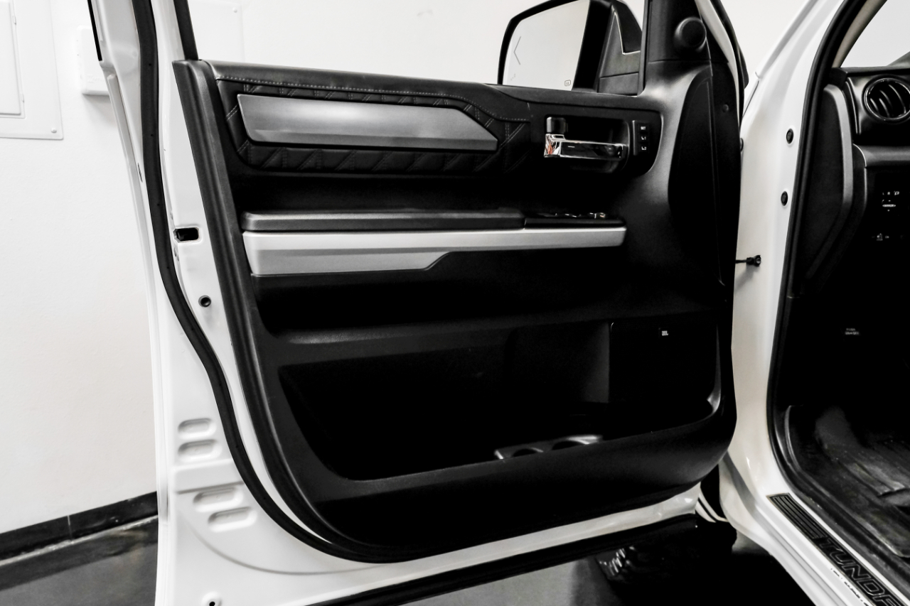 Toyota Tundra 4WD Platinum CrewMax 5.5' Bed 5.7L (Natl) 2019