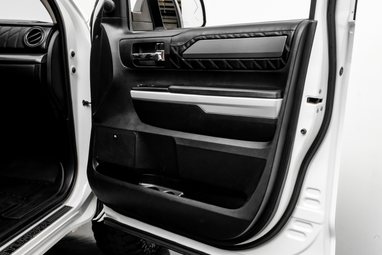 Toyota Tundra 4WD Platinum CrewMax 5.5' Bed 5.7L (Natl) 2019