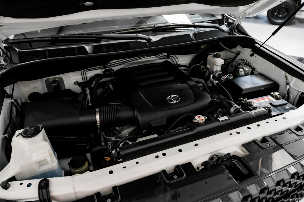 Toyota Tundra 4WD Platinum CrewMax 5.5' Bed 5.7L (Natl) 2019