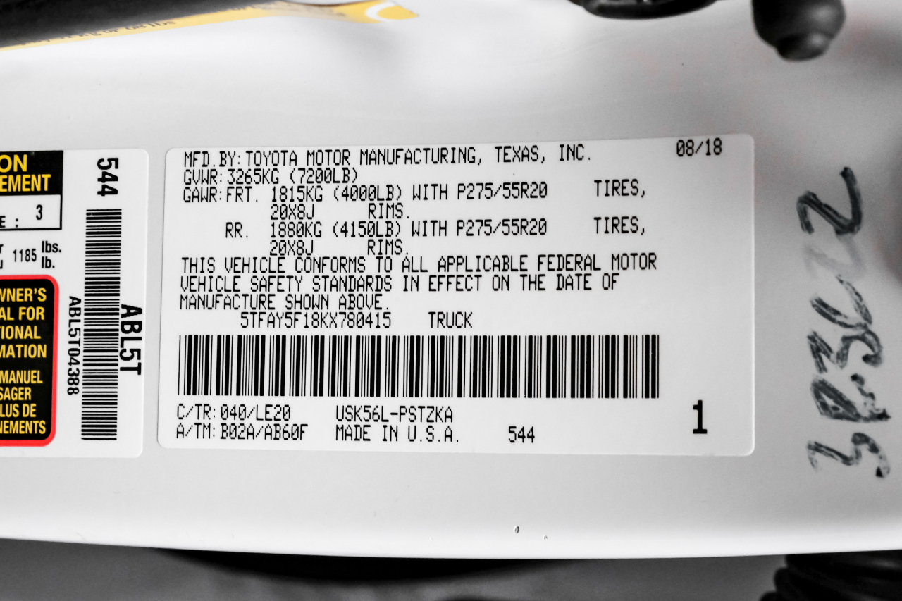 Toyota Tundra 4WD Platinum CrewMax 5.5' Bed 5.7L (Natl) 2019