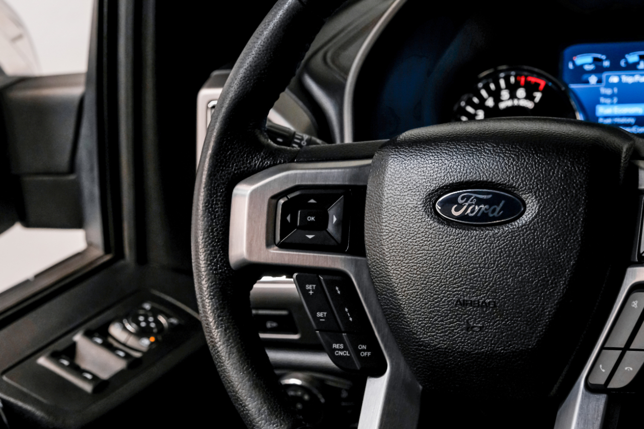 Ford F-150 Platinum SuperCrew 5.5-ft. Bed 4WD 2016