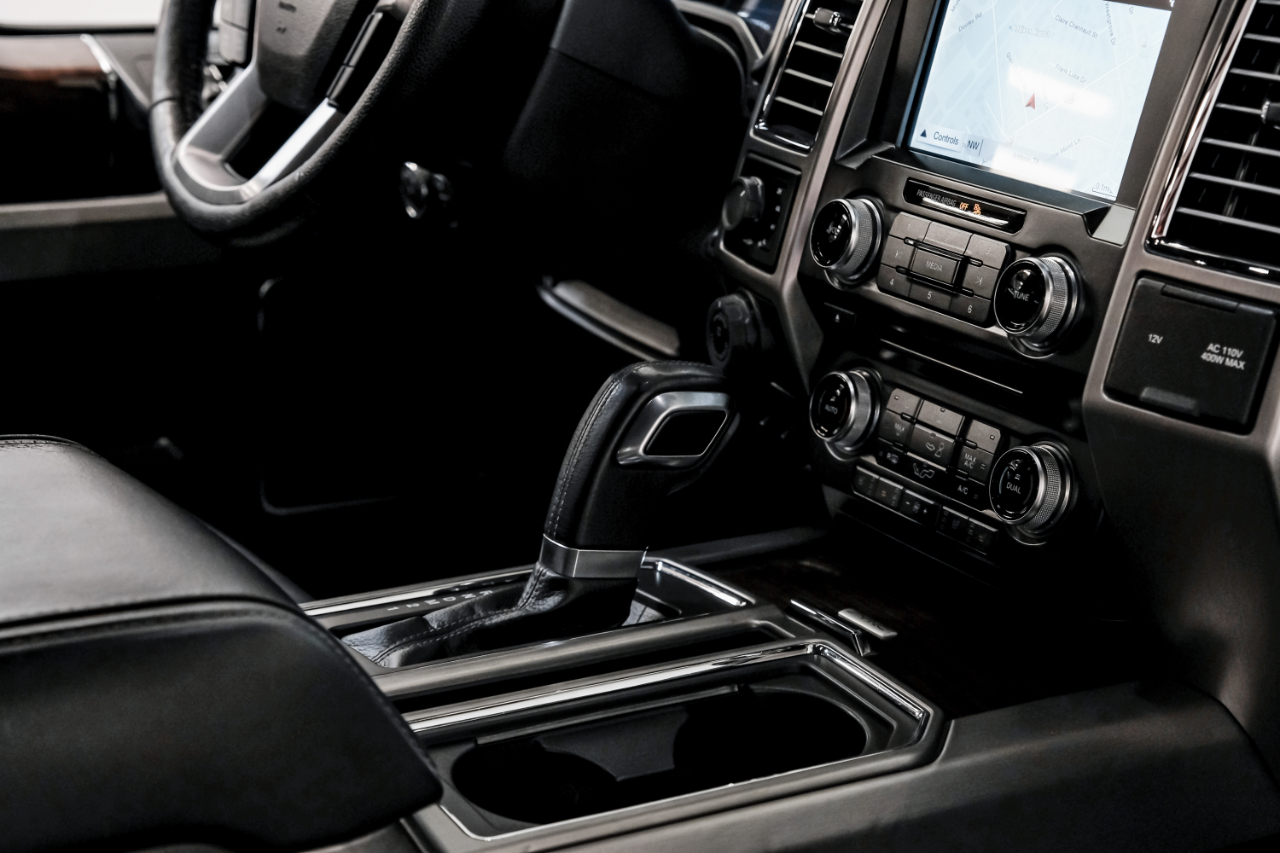 Ford F-150 Platinum SuperCrew 5.5-ft. Bed 4WD 2016