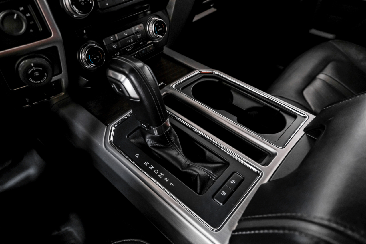 Ford F-150 Platinum SuperCrew 5.5-ft. Bed 4WD 2016