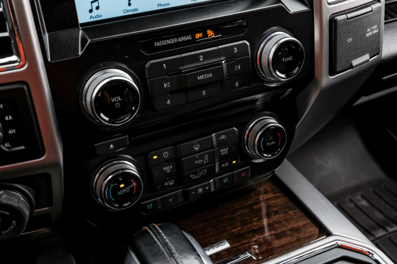 Ford F-150 Platinum SuperCrew 5.5-ft. Bed 4WD 2016