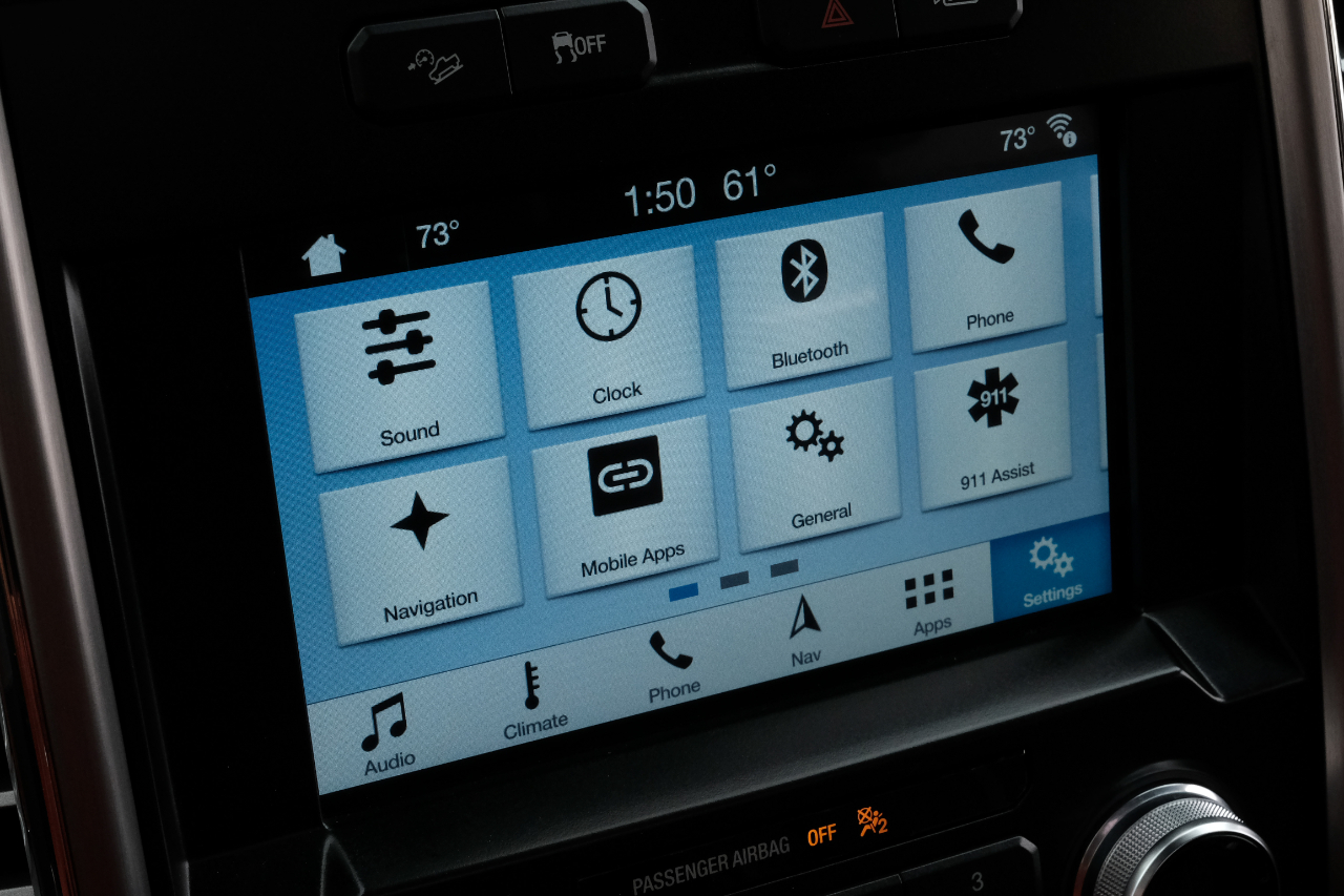 Ford F-150 Platinum SuperCrew 5.5-ft. Bed 4WD 2016