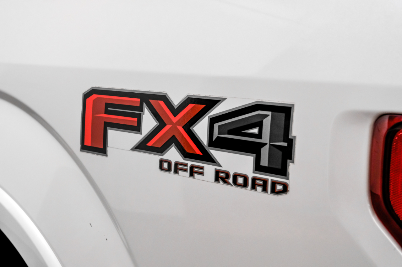 Ford F-150 Platinum SuperCrew 5.5-ft. Bed 4WD 2016